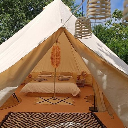Tente Mongole " O Reves Atypiques" Bouce  Екстер'єр фото